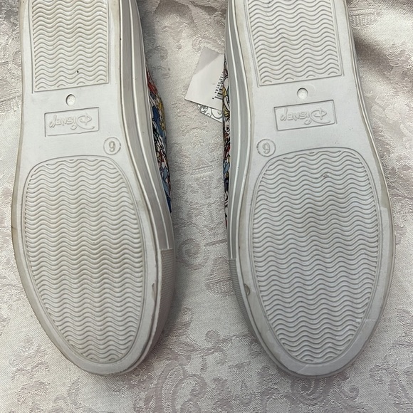 NEW Disney Princess Canvas Lace Up Sneakers - Picture 8 of 11